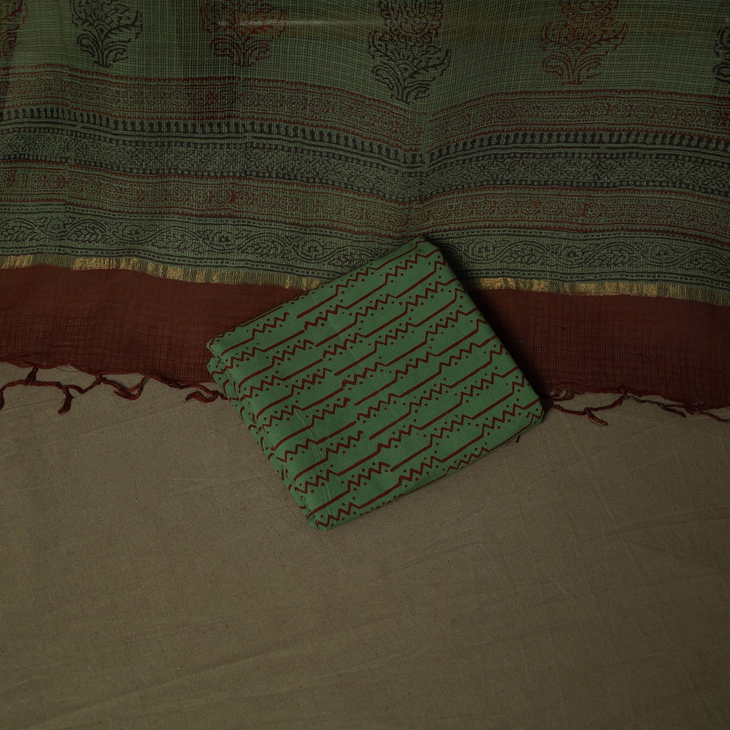 Hand block bagh print natural dyed kota doria cotton 3pc