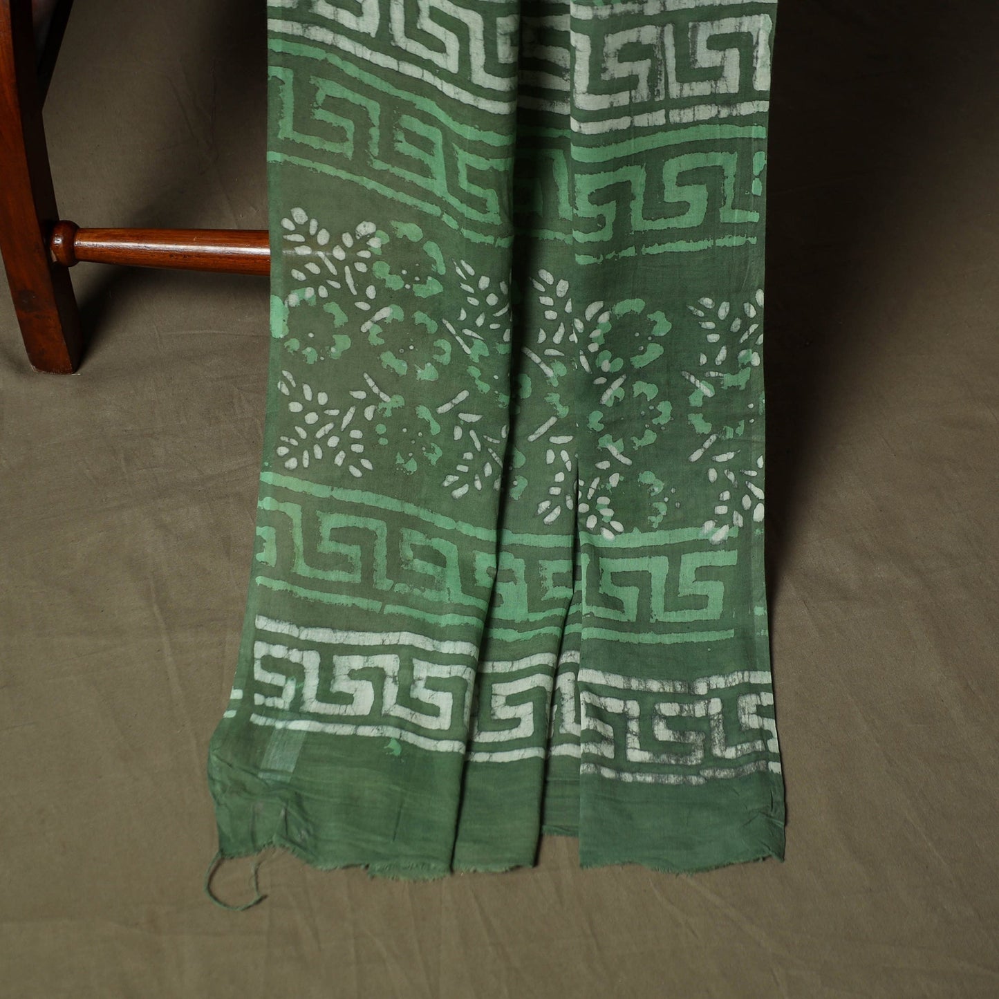 Hand block batik print cotton 3pc unstitched dress material