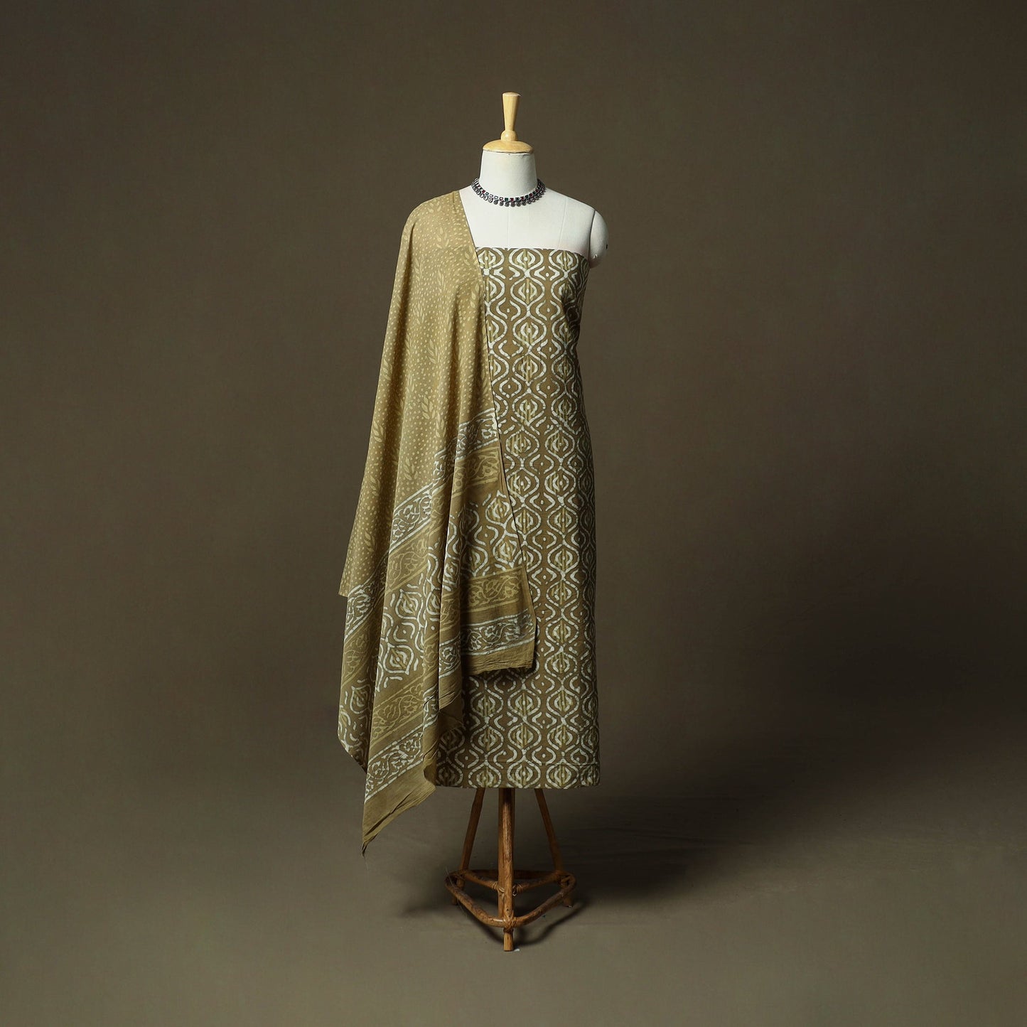 Hand block batik print cotton 3pc unstitched dress material