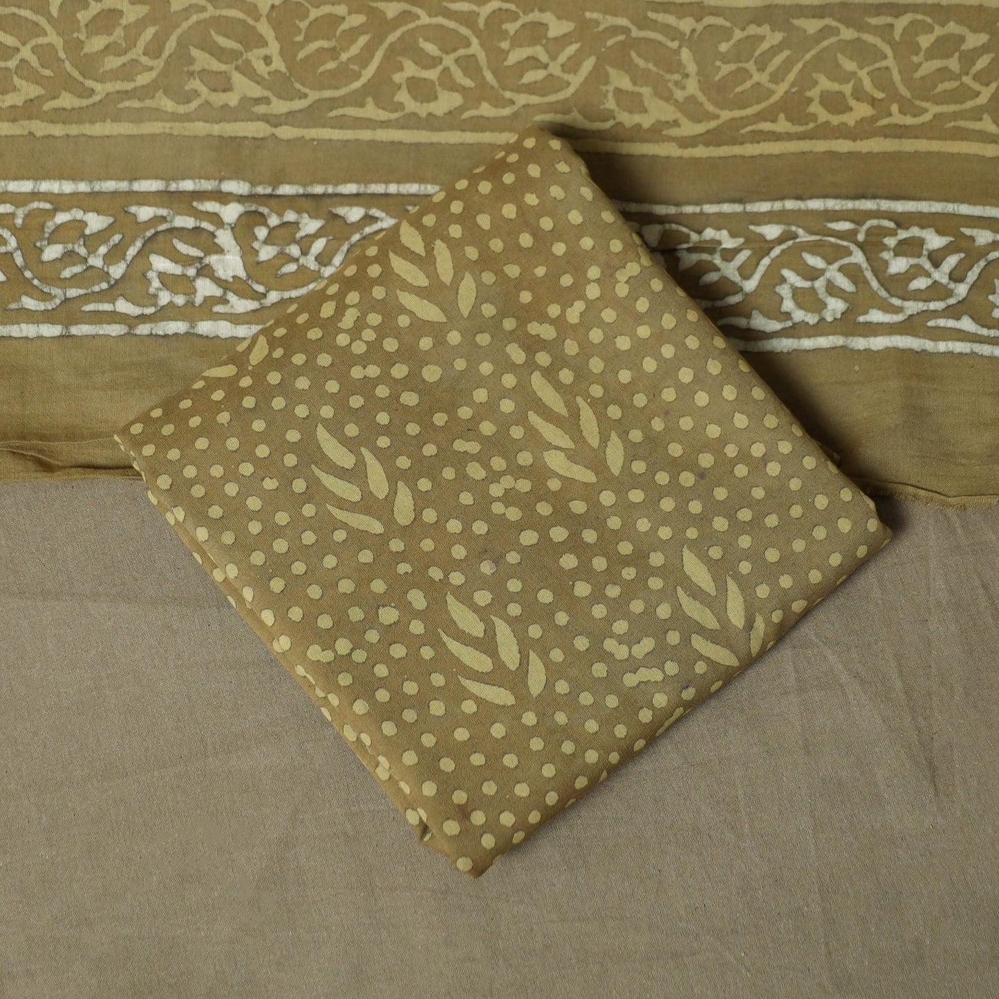 Hand block batik print cotton 3pc unstitched dress material