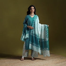 Hand block batik print cotton suit set with dupatta