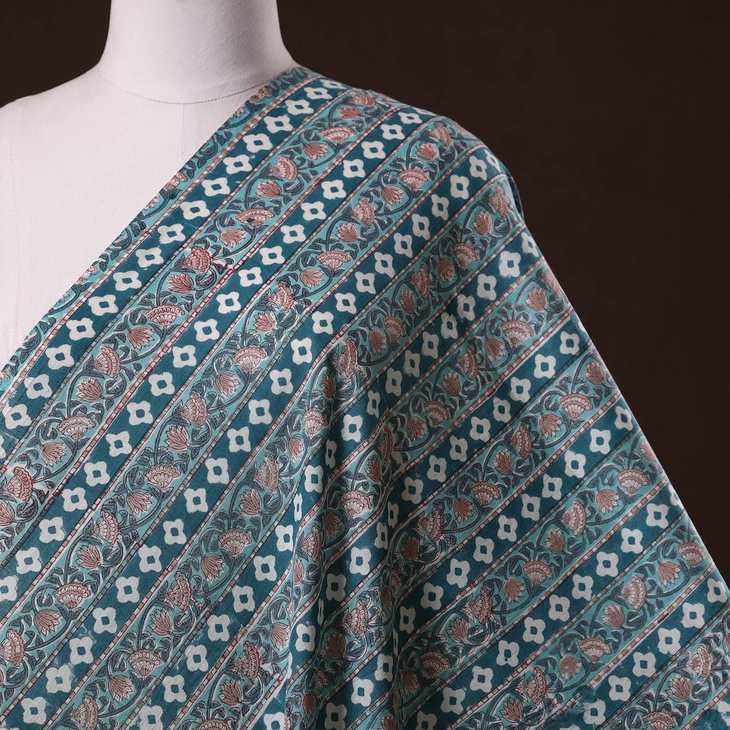 Hand cotton sanganeri fabric 17 - handcrafted