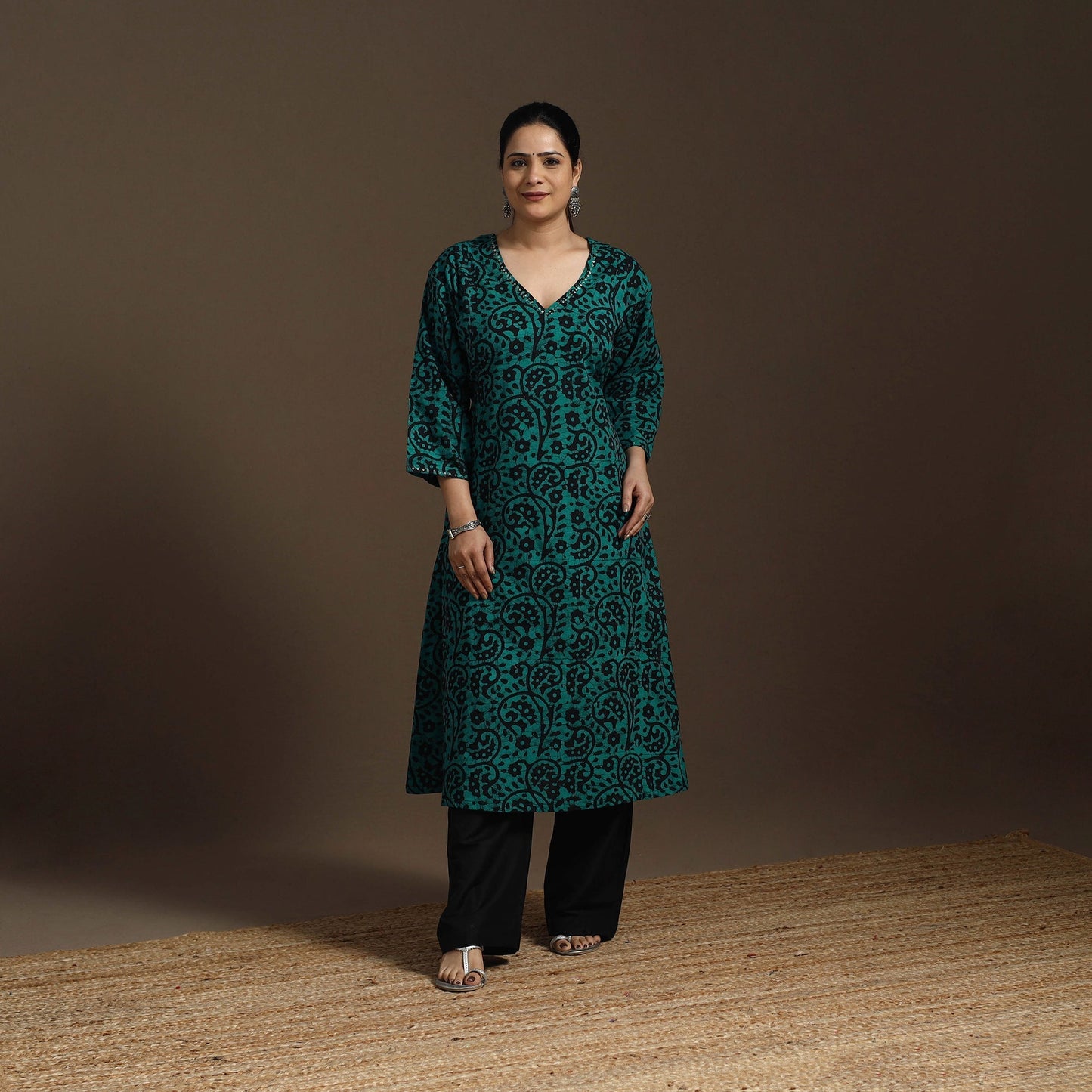 Hand embroidery cotton a-line batik kurta for women 04