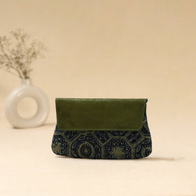 Hand clutch with embossed leather flap 02 - handcrafted
