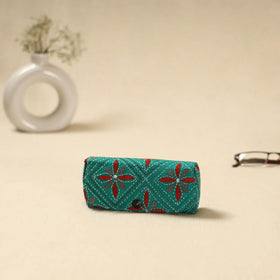 Handcrafted bengal kantha work spectacle case 22