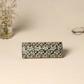 Handcrafted embossed leather spectacle case 05