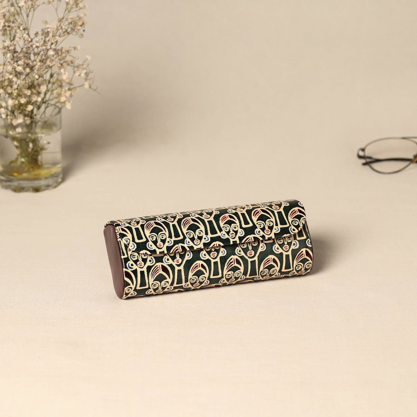 Handcrafted embossed leather spectacle case 05