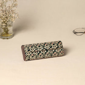 Handcrafted embossed leather spectacle case 05