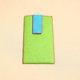 Green Handcrafted Embroidered Felt Mobile Pouch 