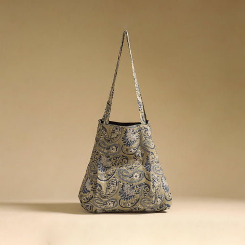 Handcrafted fabric jhola bag 28