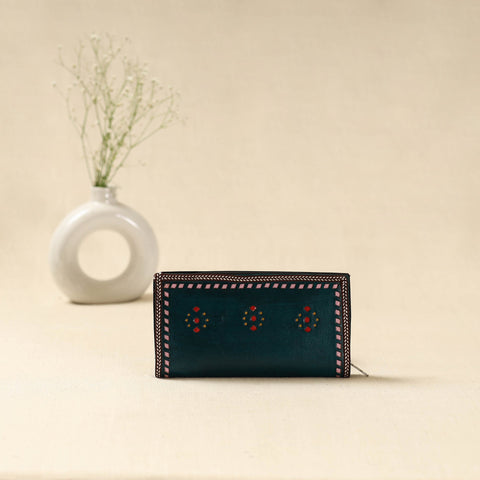 Green - handcrafted kutch leather clutch / wallet 36