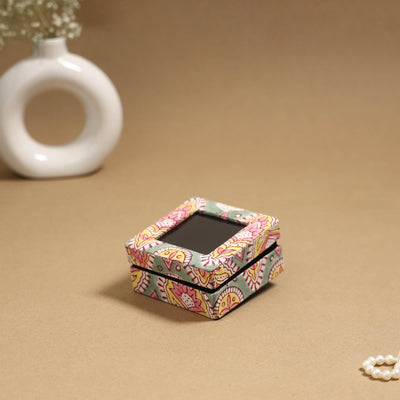 Handcrafted printed fabric ring/earring box 40