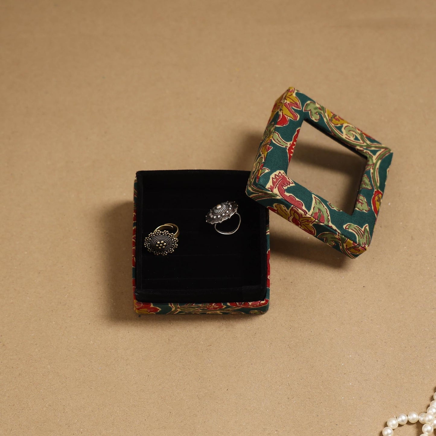 Handcrafted printed fabric ring/earring box 56
