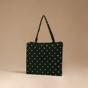 Handcrafted quilted handbag 06