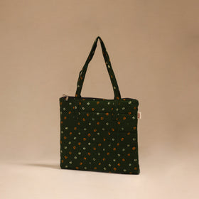Handcrafted quilted handbag 09