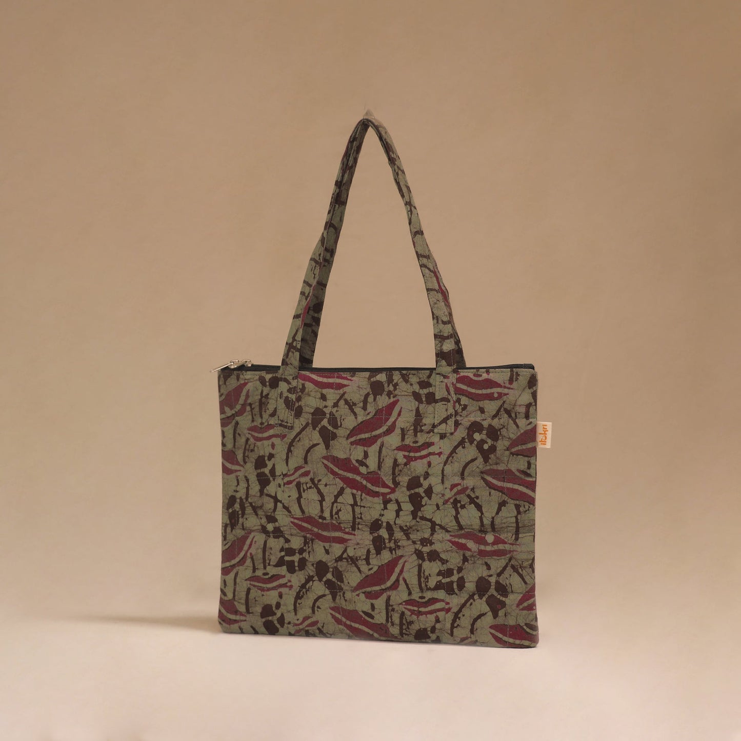 Handcrafted quilted handbag 13