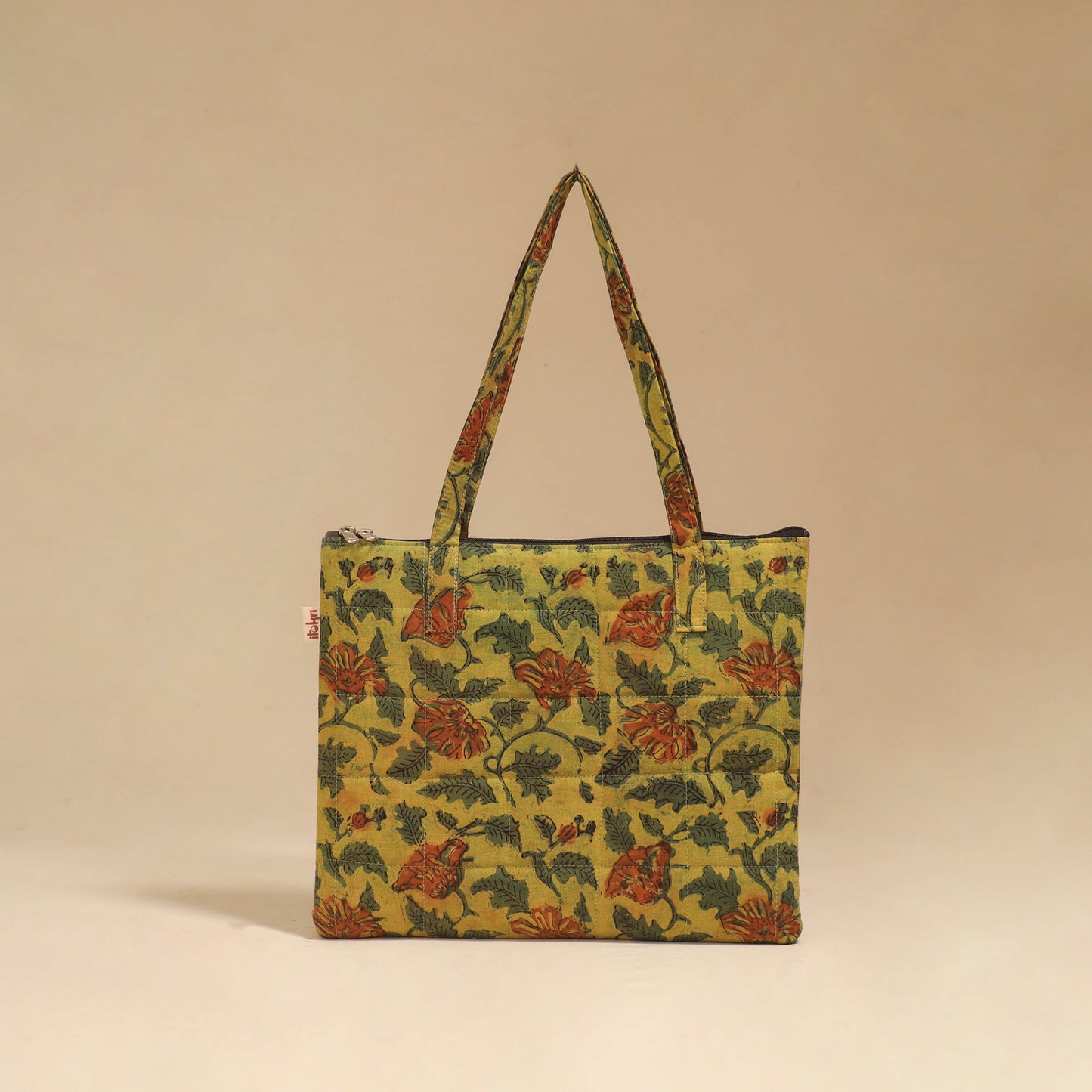 Handcrafted quilted handbag 30
