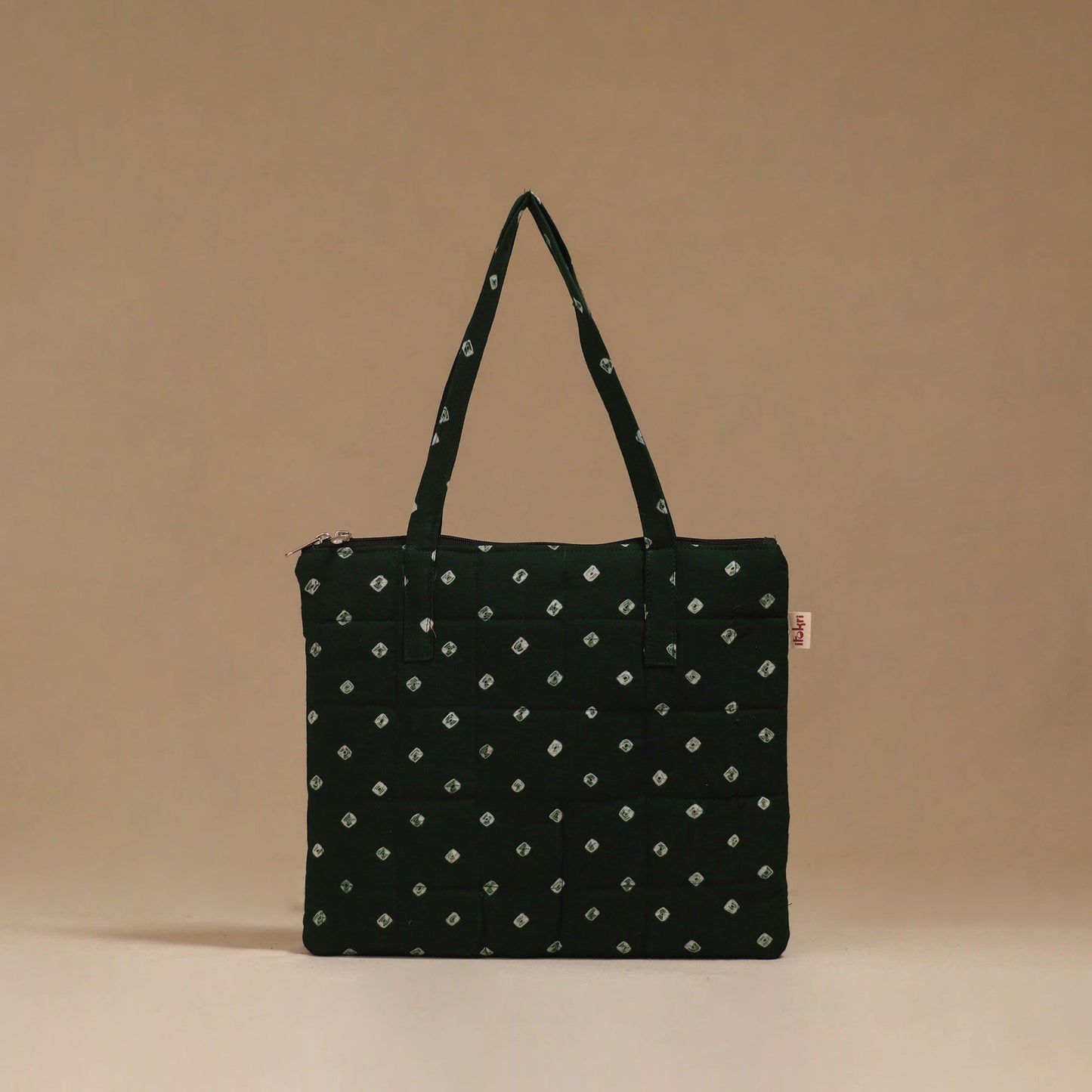 Handcrafted quilted handbag 93