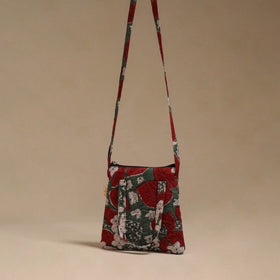 Handcrafted quilted sling bag 08