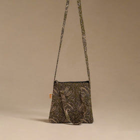 Handcrafted quilted sling bag 21