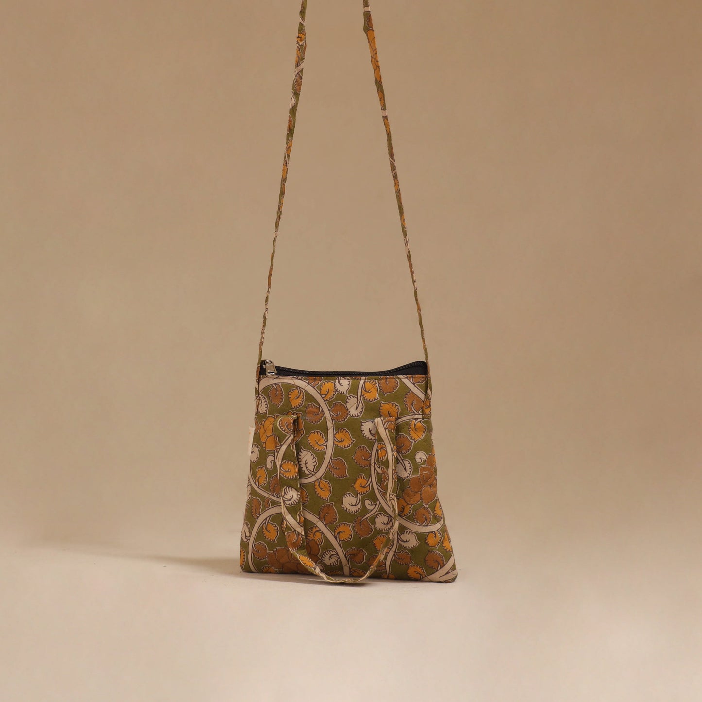 Handcrafted quilted sling bag 22