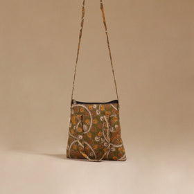 Handcrafted quilted sling bag 22