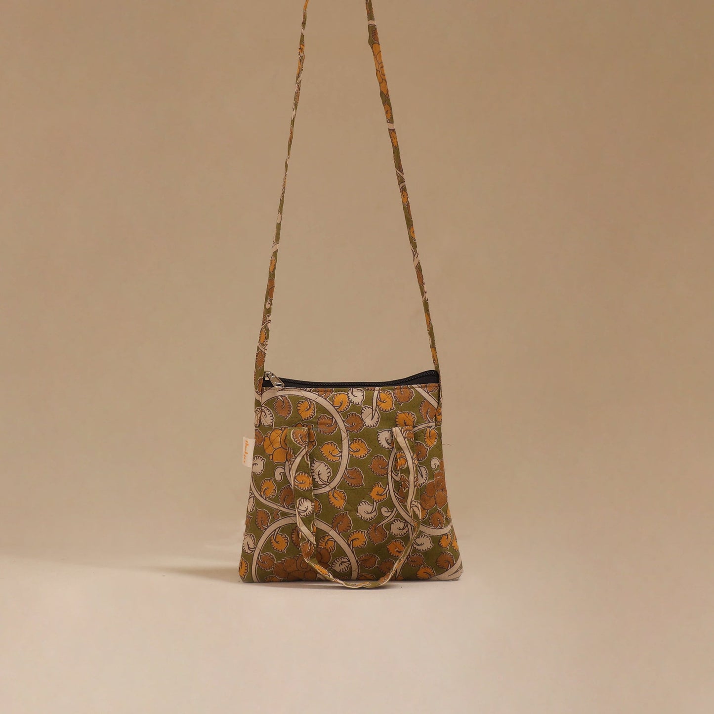 Handcrafted quilted sling bag 22