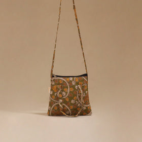 Handcrafted quilted sling bag 22
