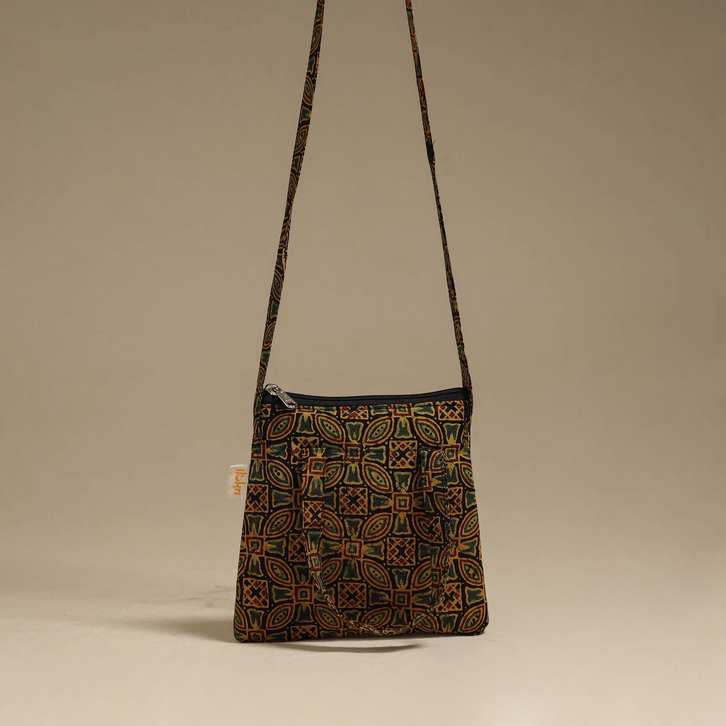 Handcrafted quilted sling bag 29