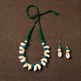 Green - handcrafted shell & thread work necklace set 23