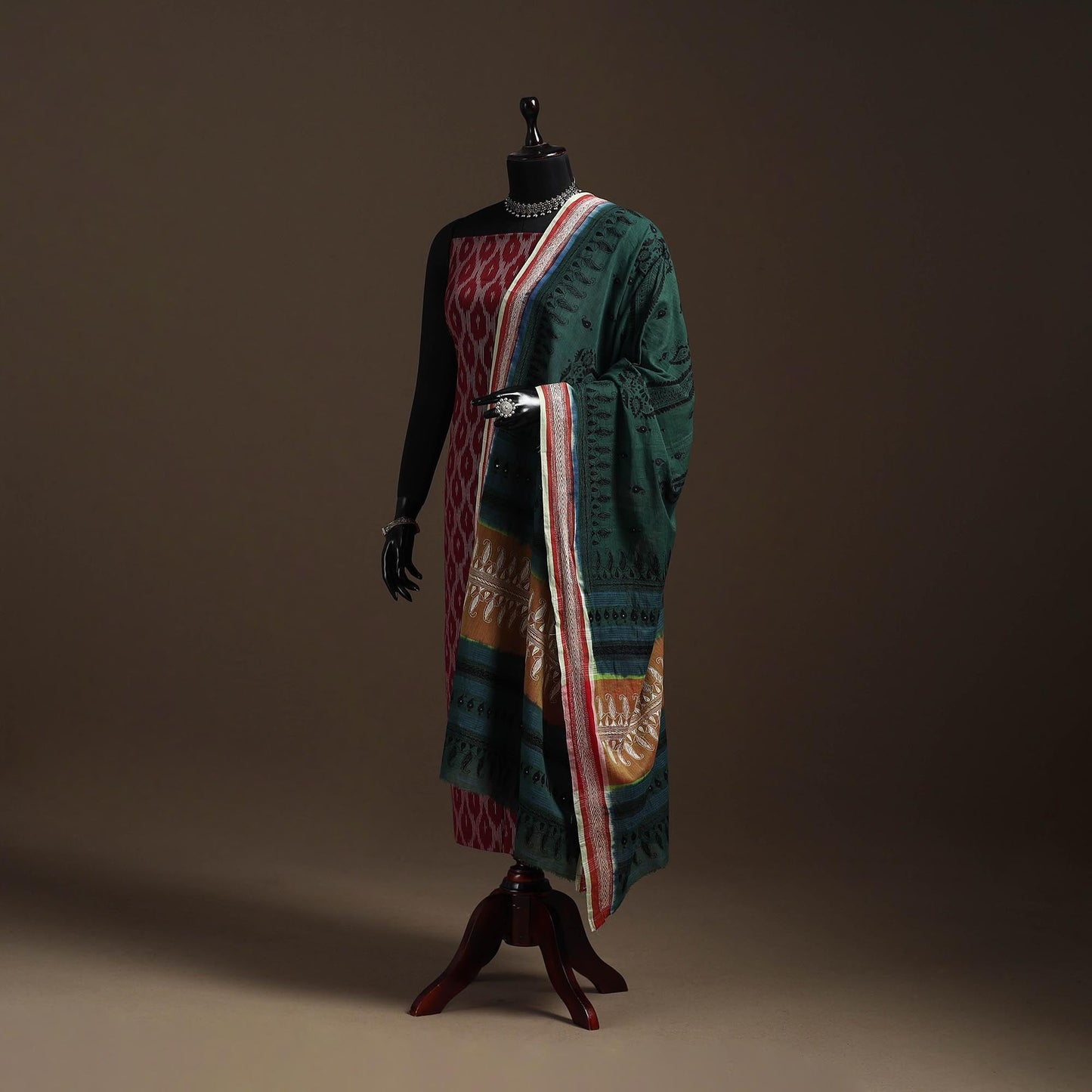 Green - handloom cotton bengal hand kantha work dupatta 03