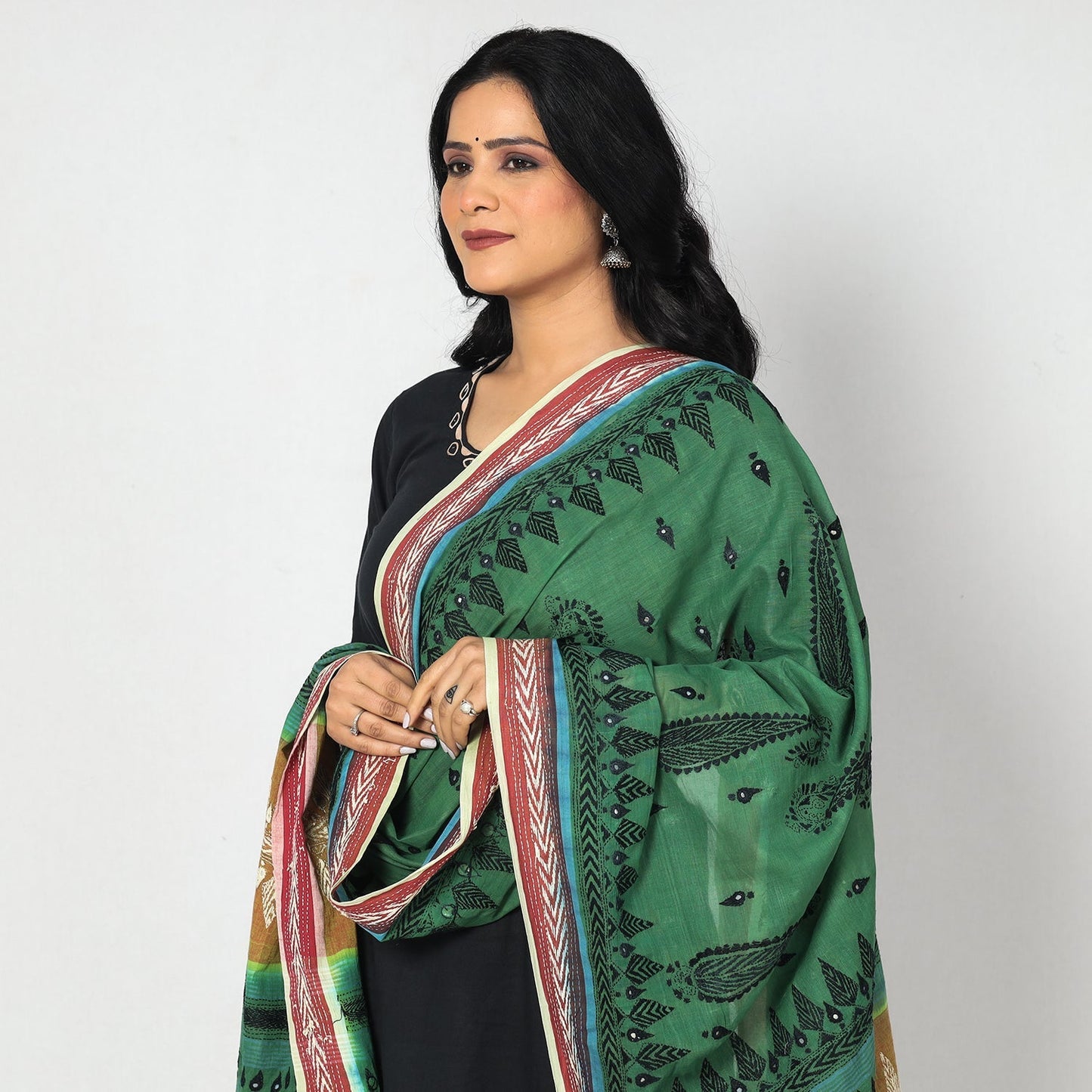  Bengal Kantha Embroidery Cotton Handloom Dupatta Online 