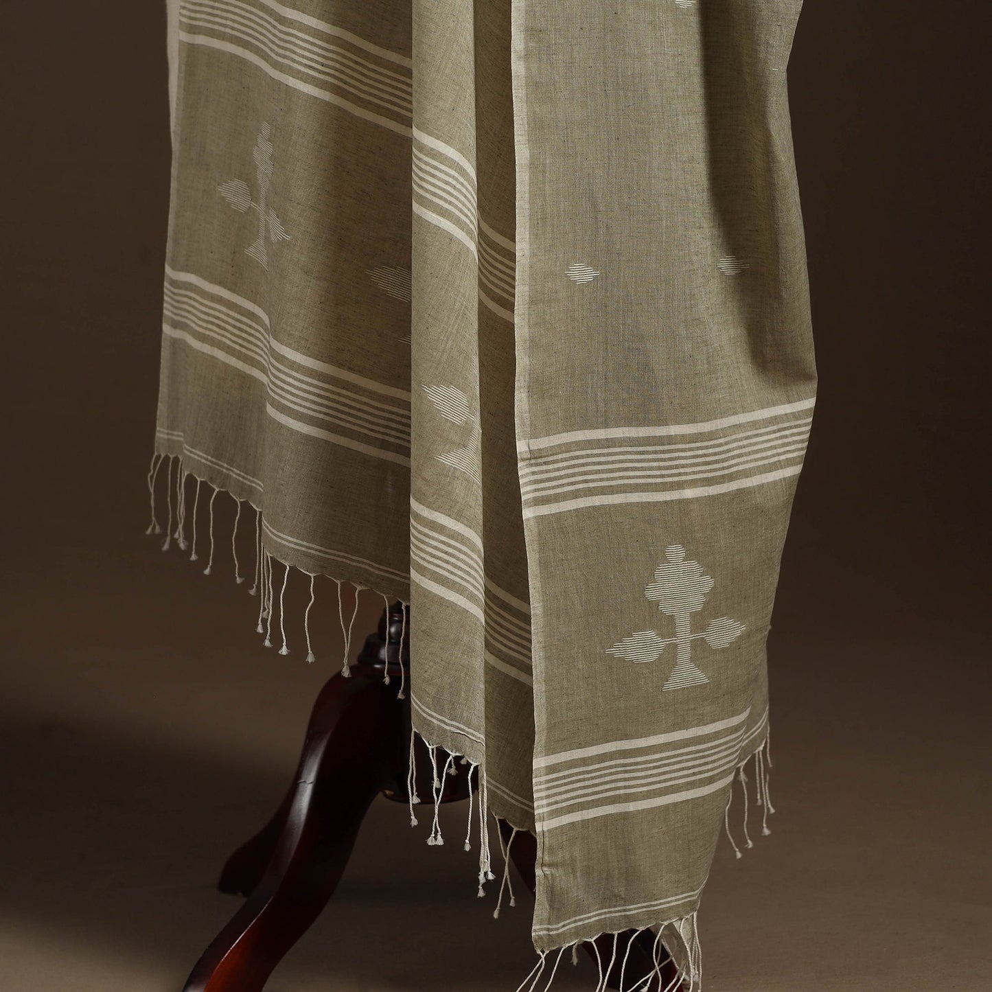 Green - handloom cotton burdwan jamdani dupatta 20