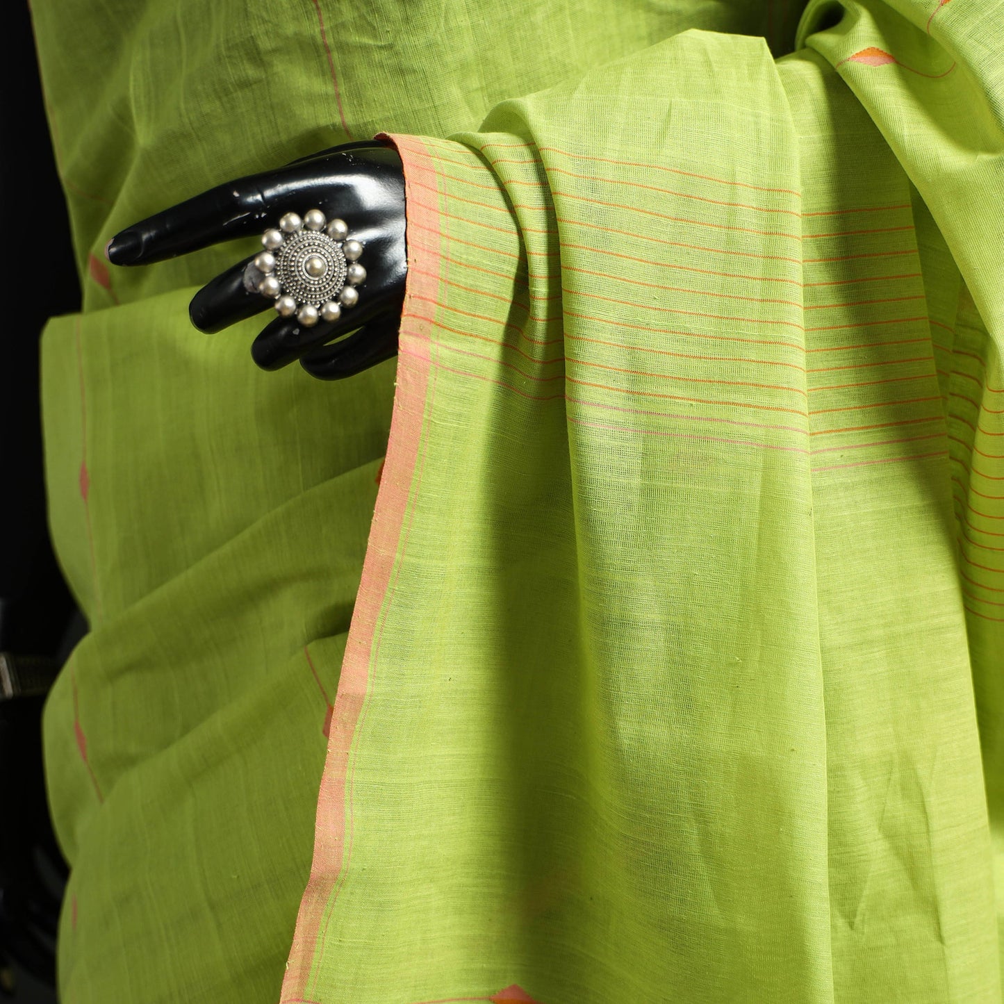 Green - handloom cotton buti srikakulam jamdani saree 15