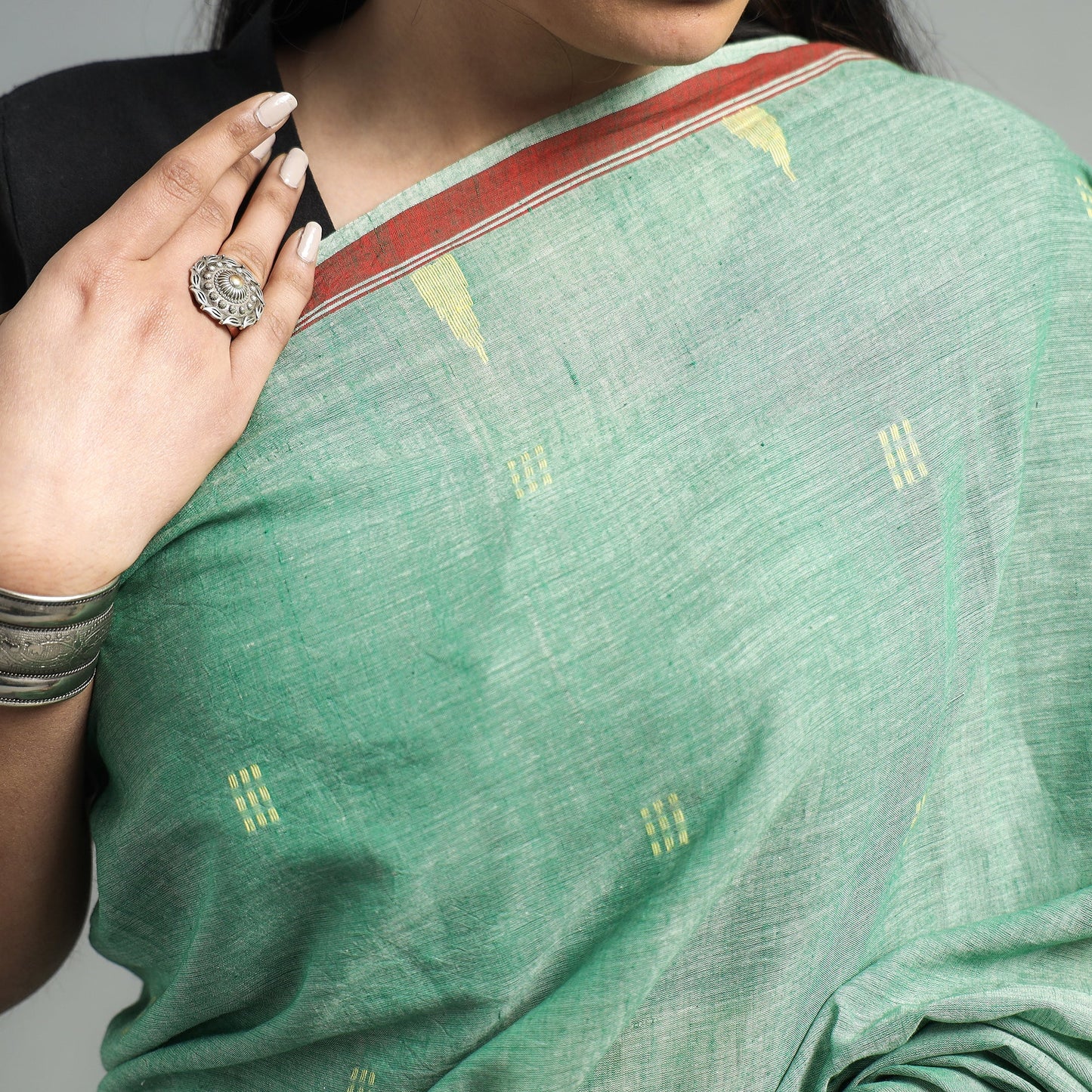 Green - handloom cotton phulia jamdani saree with tassels