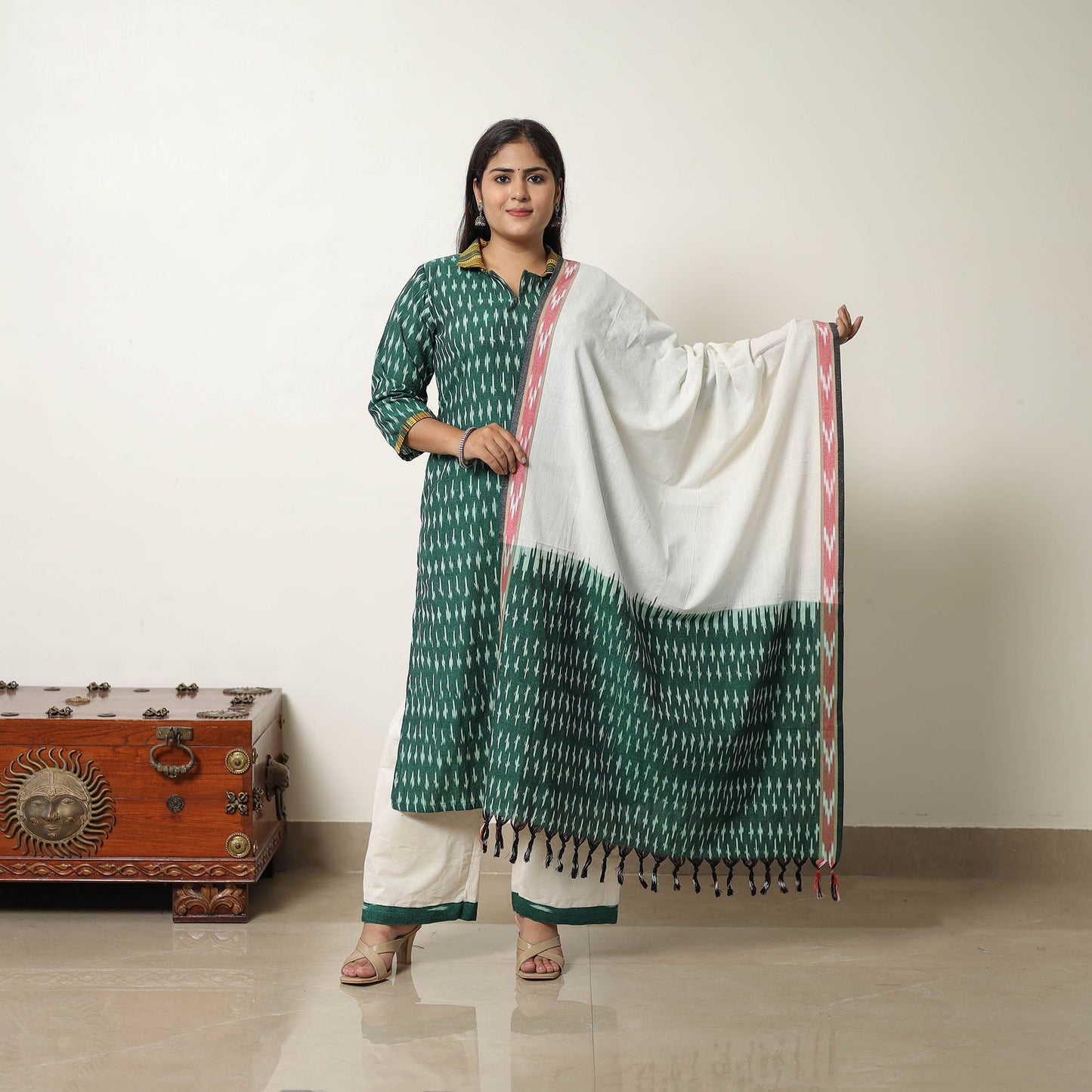  Green Handloom Cotton Pochampally Ikat Kurta Set 