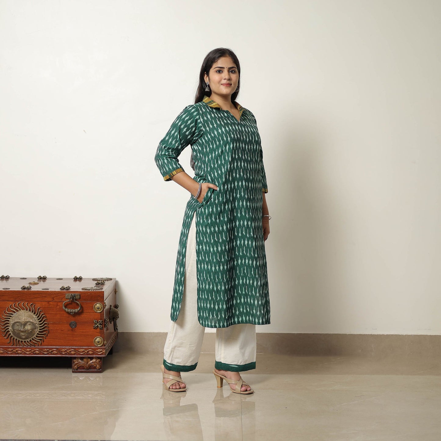  Green Handloom Cotton Pochampally Ikat Kurta Set 