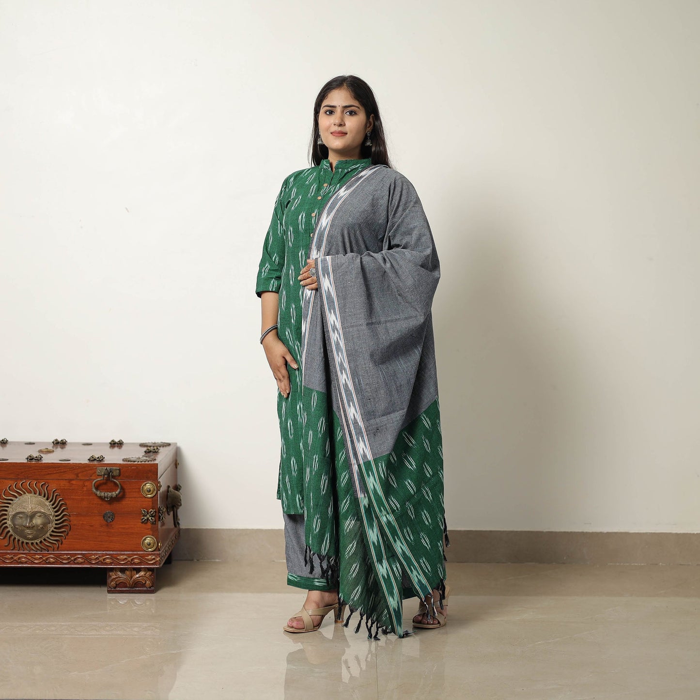  Green Handloom Cotton Pochampally Ikat Kurta Set 
