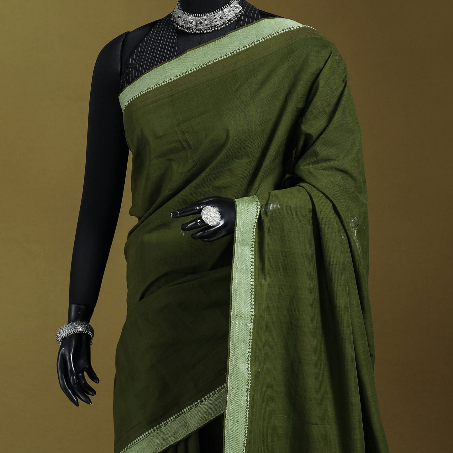 Green - handloom cotton thread border mangalagiri saree 16