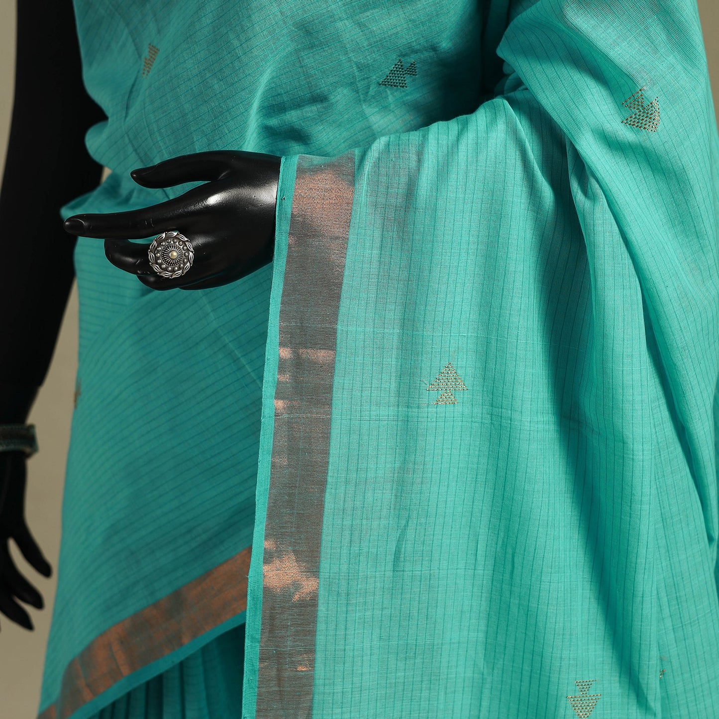 Green - handloom cotton zari buti phulia jamdani saree 03