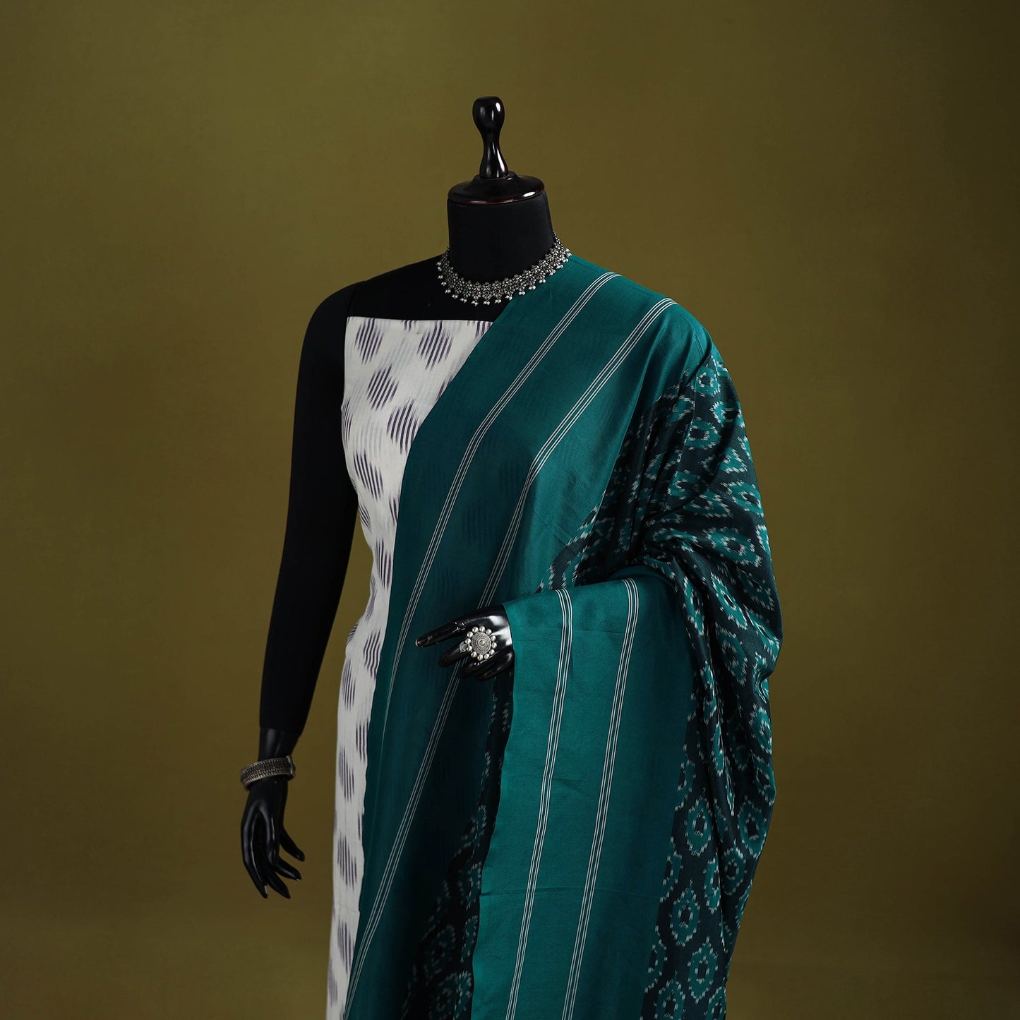 Handloom mercerised cotton pochampally ikat dupatta 33