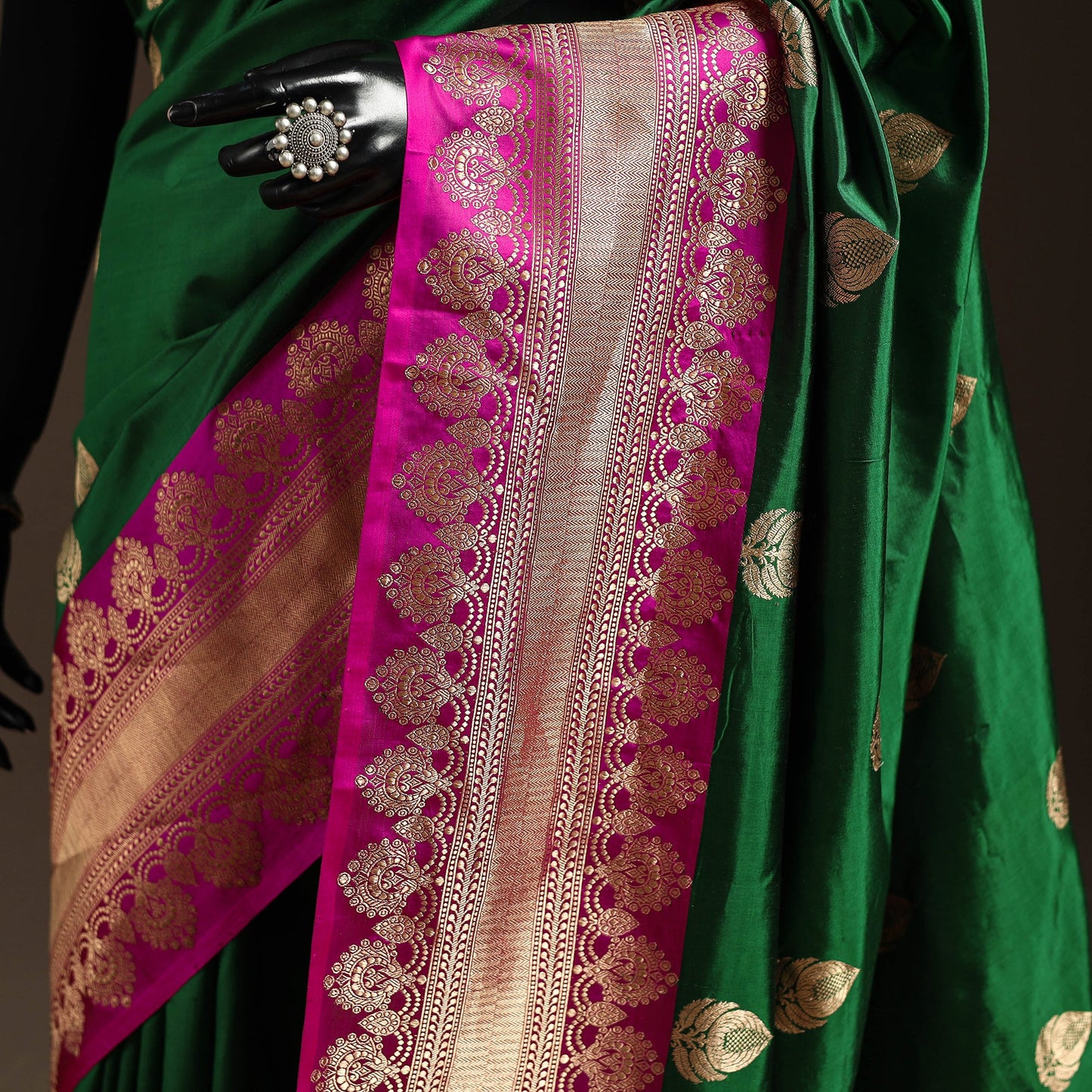 Green - handloom pure katan silk kaduwa zari buti banarasi