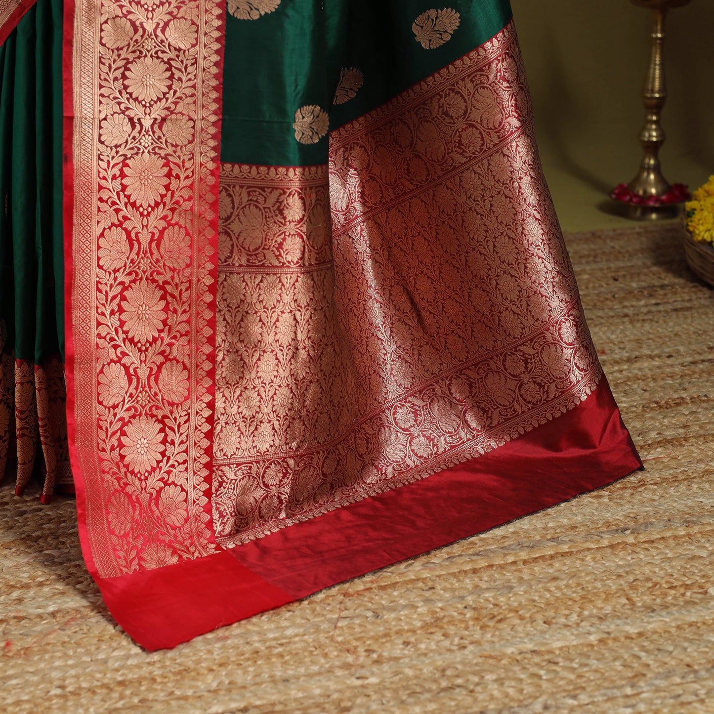 Green - handloom pure katan silk kaduwa zari buti banarasi