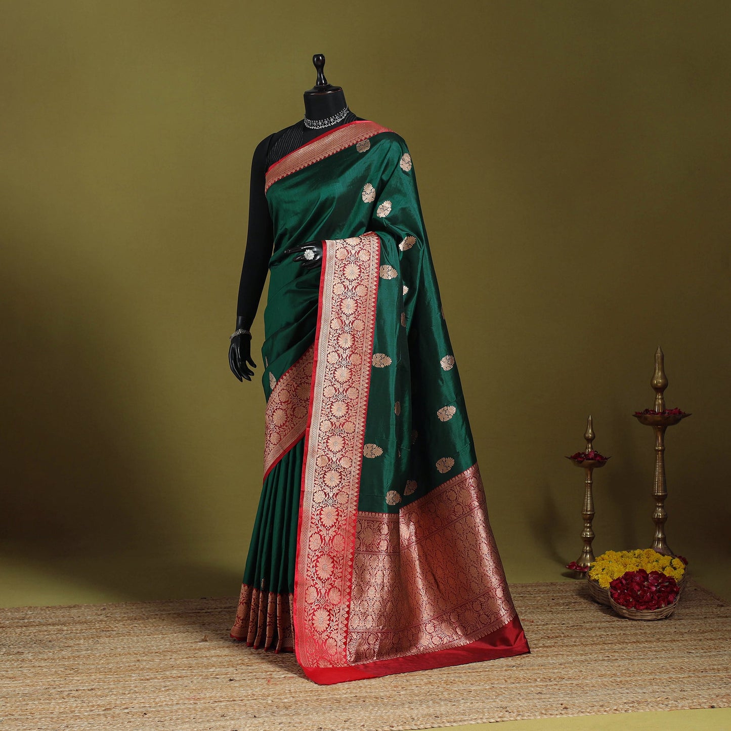 Green - handloom pure katan silk kaduwa zari buti banarasi