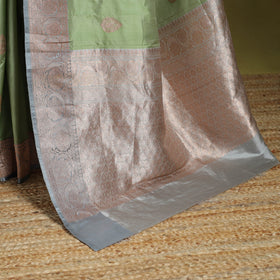 Green - handloom pure katan silk kaduwa zari buti banarasi