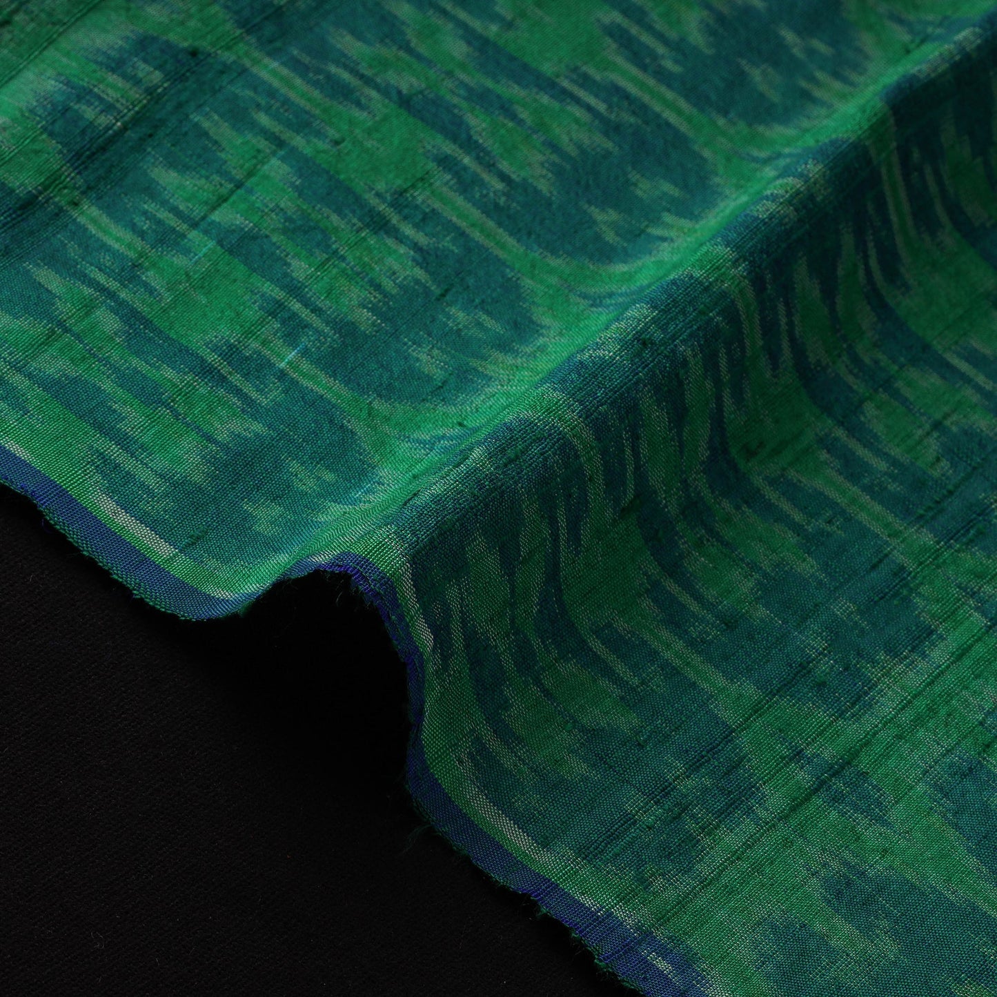 Handloom raw silk pochampally ikat fabric 01 - handcrafted