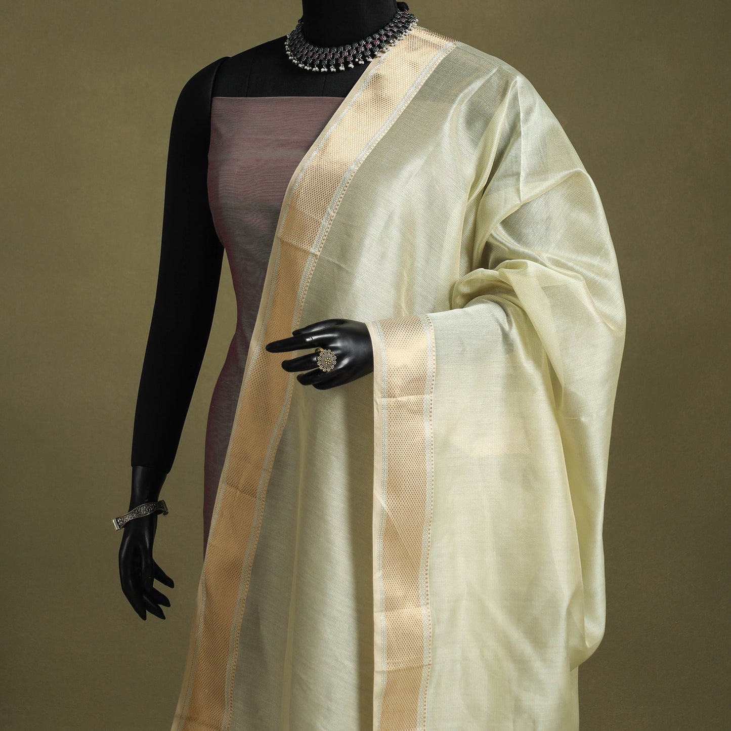 Green - handloom silk cotton tissue zari maheshwari dupatta