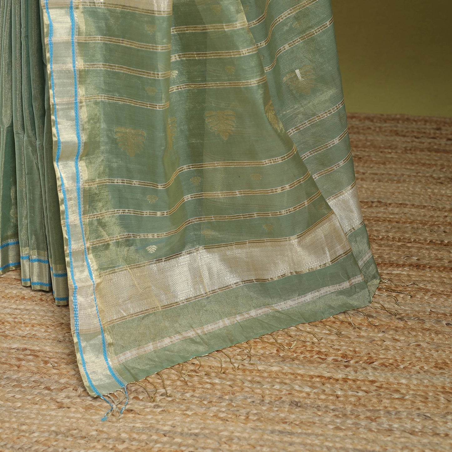 Green - handloom tissue zari weave silk cotton buti