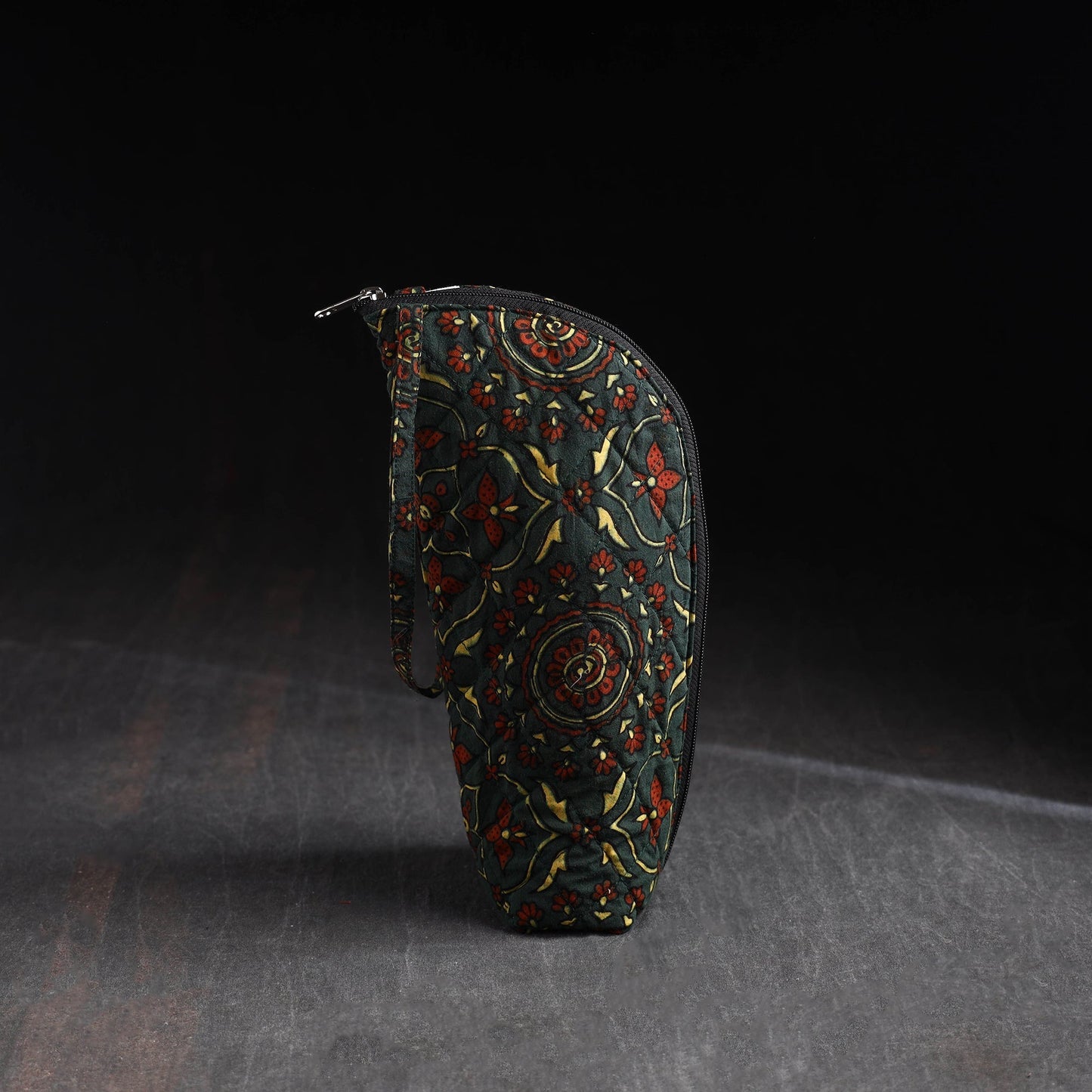 Handmade 1l water bottle cover 02 - handcrafted