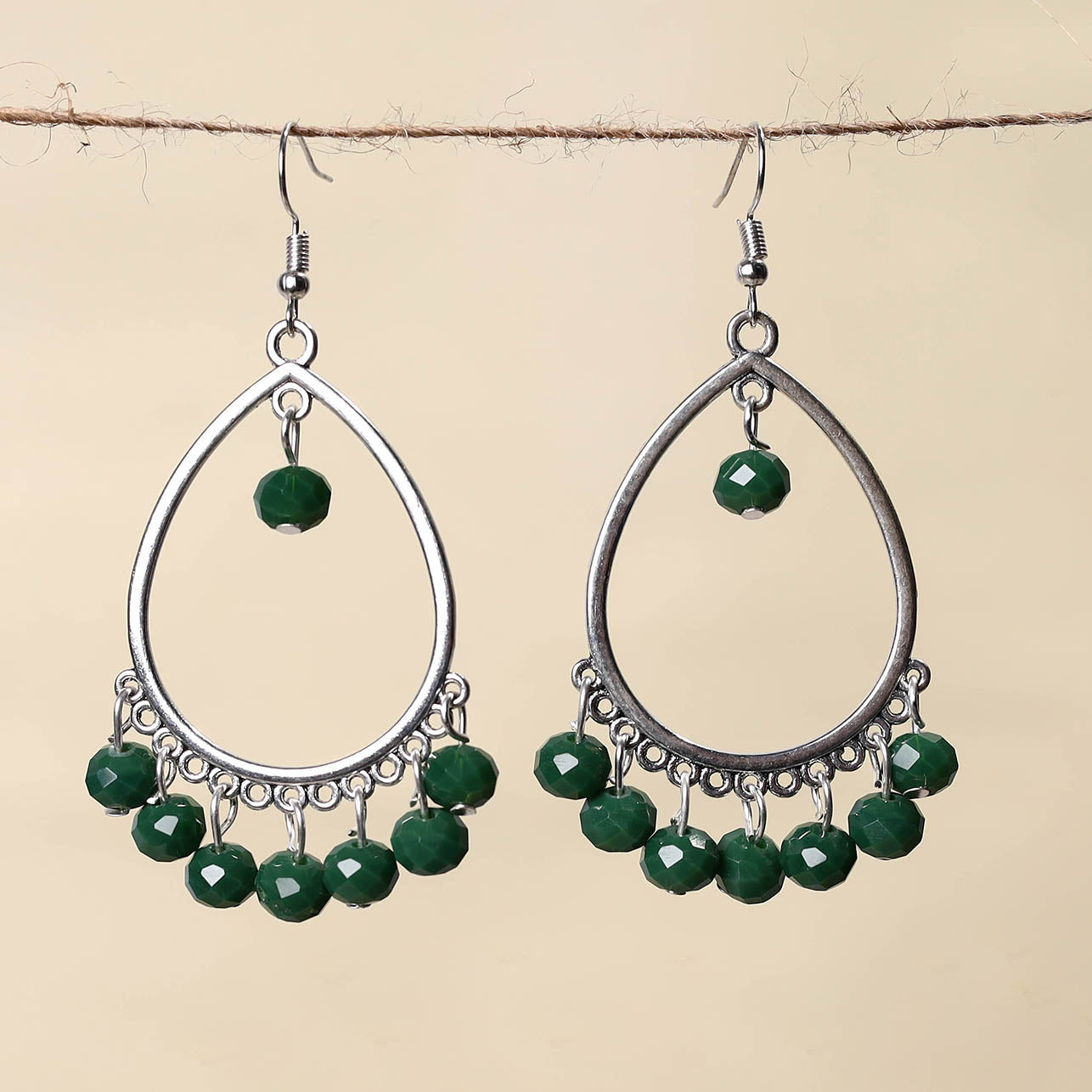 Green - handmade beaded earrings 18 - handcrafted